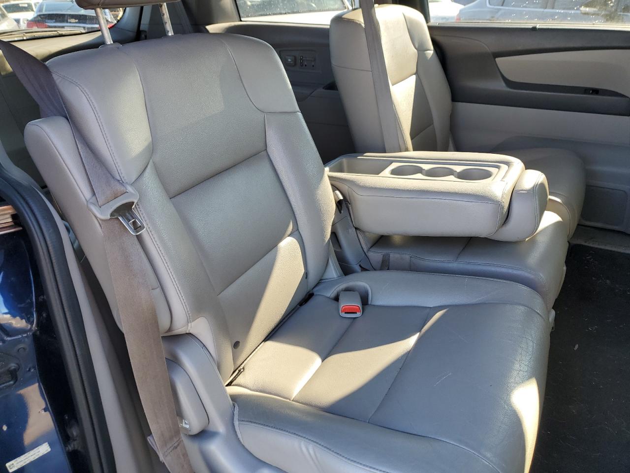 2014 Honda Odyssey - Image 11