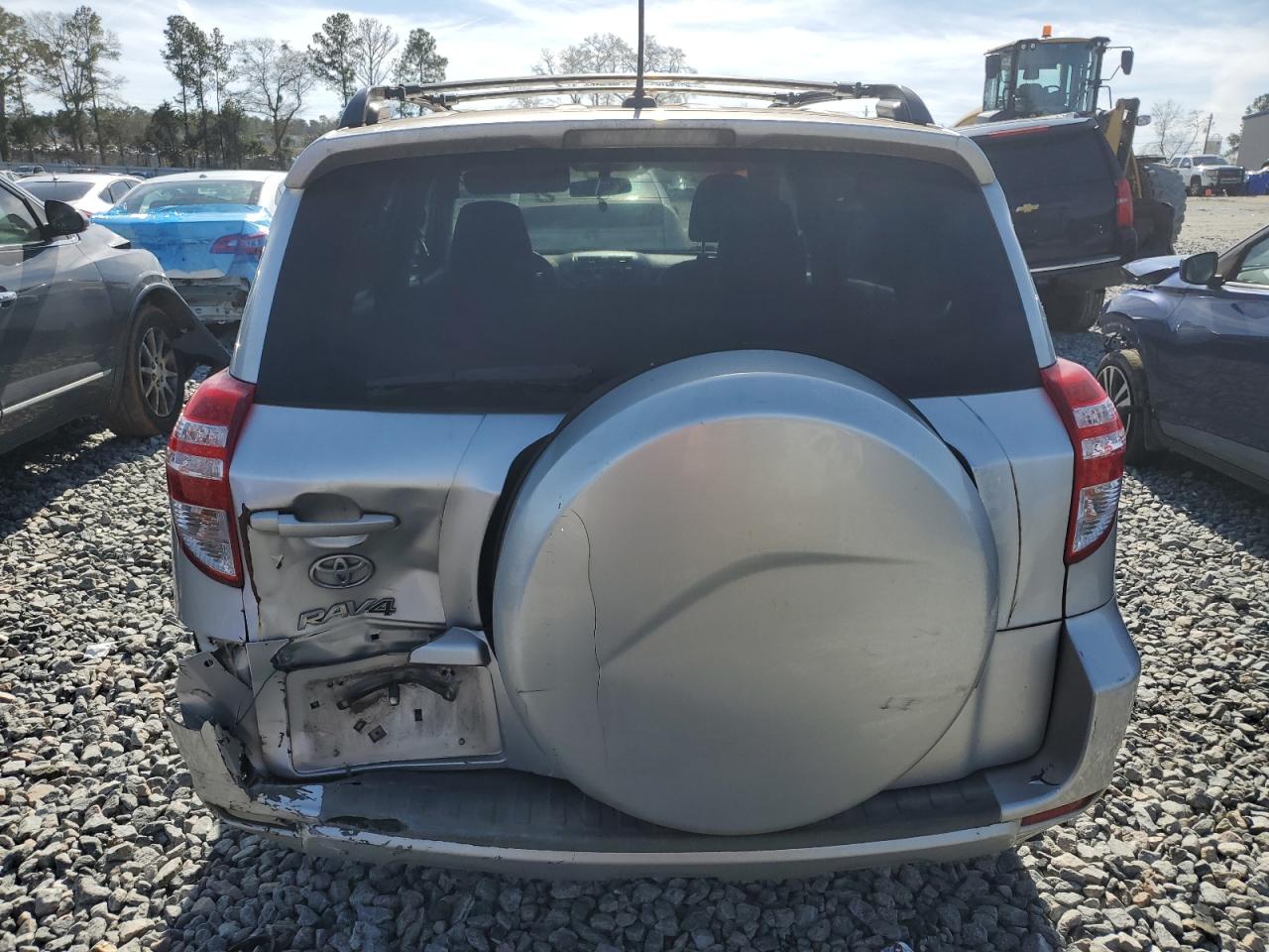 2011 Toyota RAV 4 - Image 6