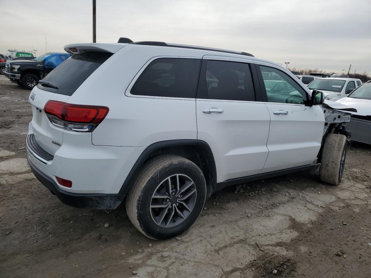 2020 Jeep Grand Cherokee - Image 3