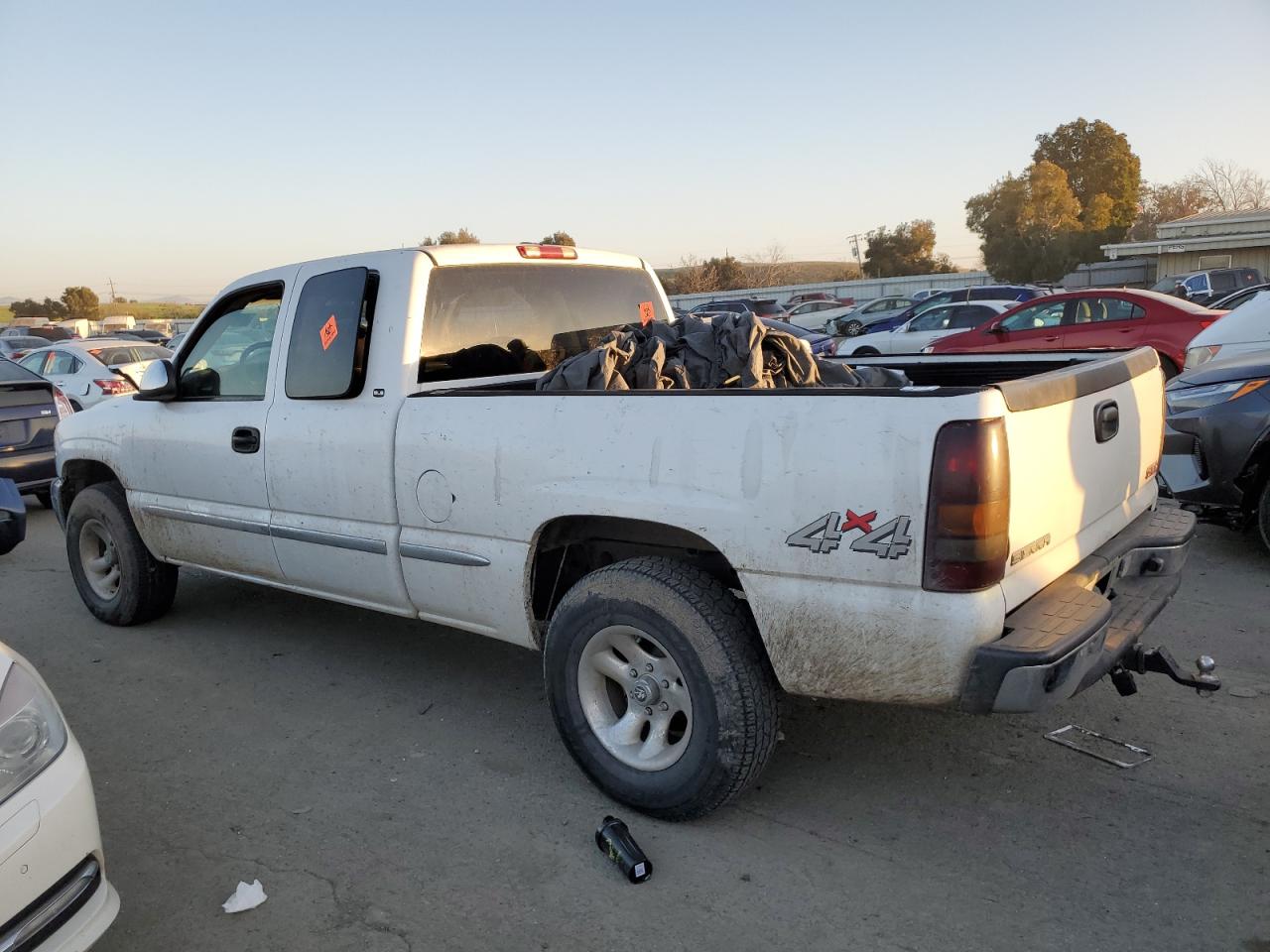 1999 GMC Sierra - Image 2