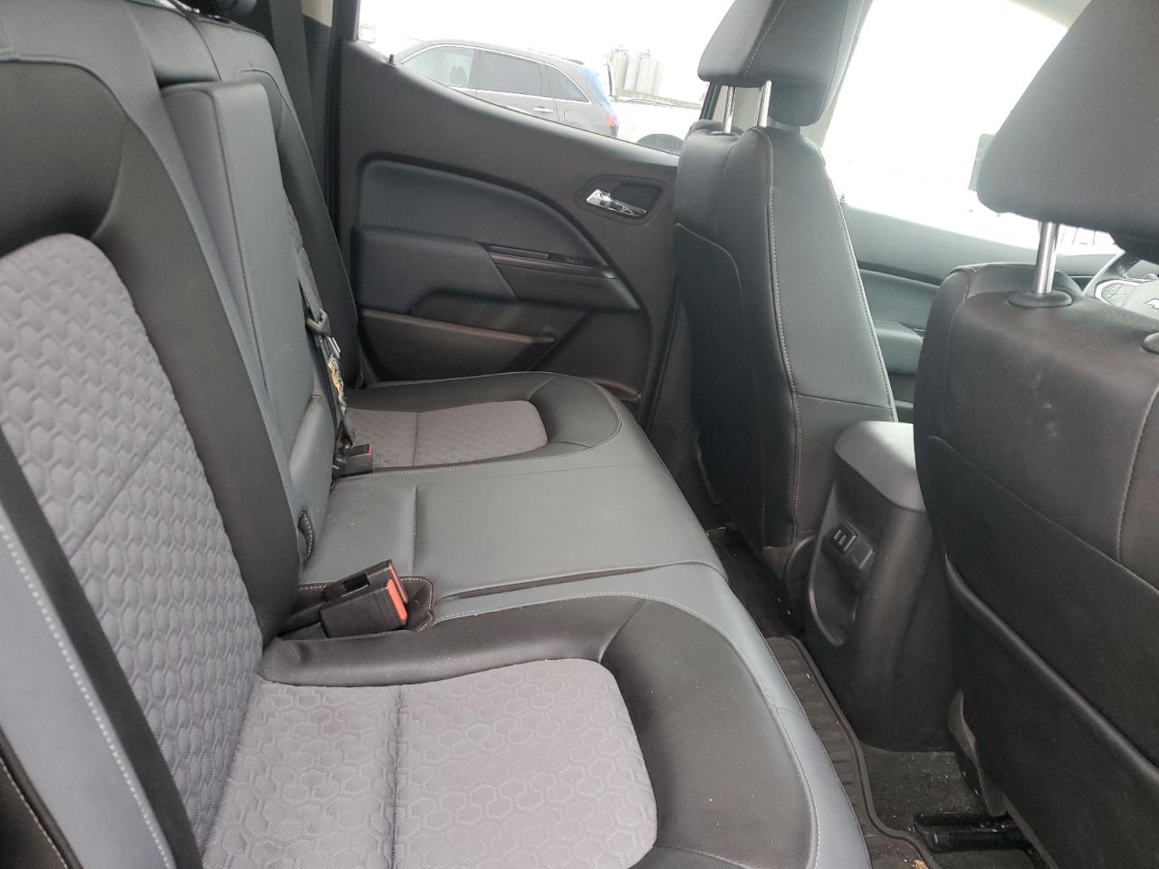 2016 Chevrolet Colorado - Image 10