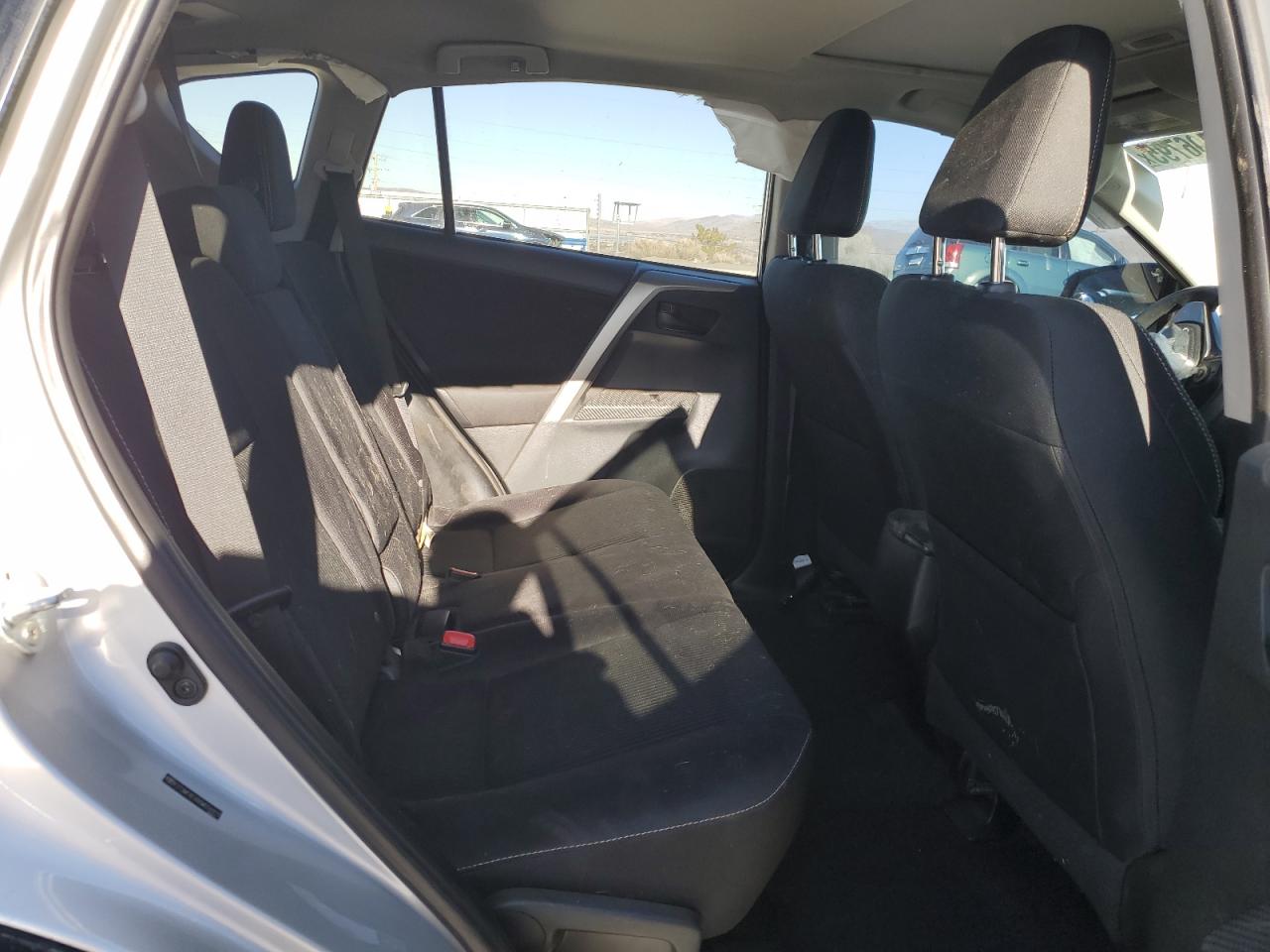 2013 Toyota RAV 4 - Image 11