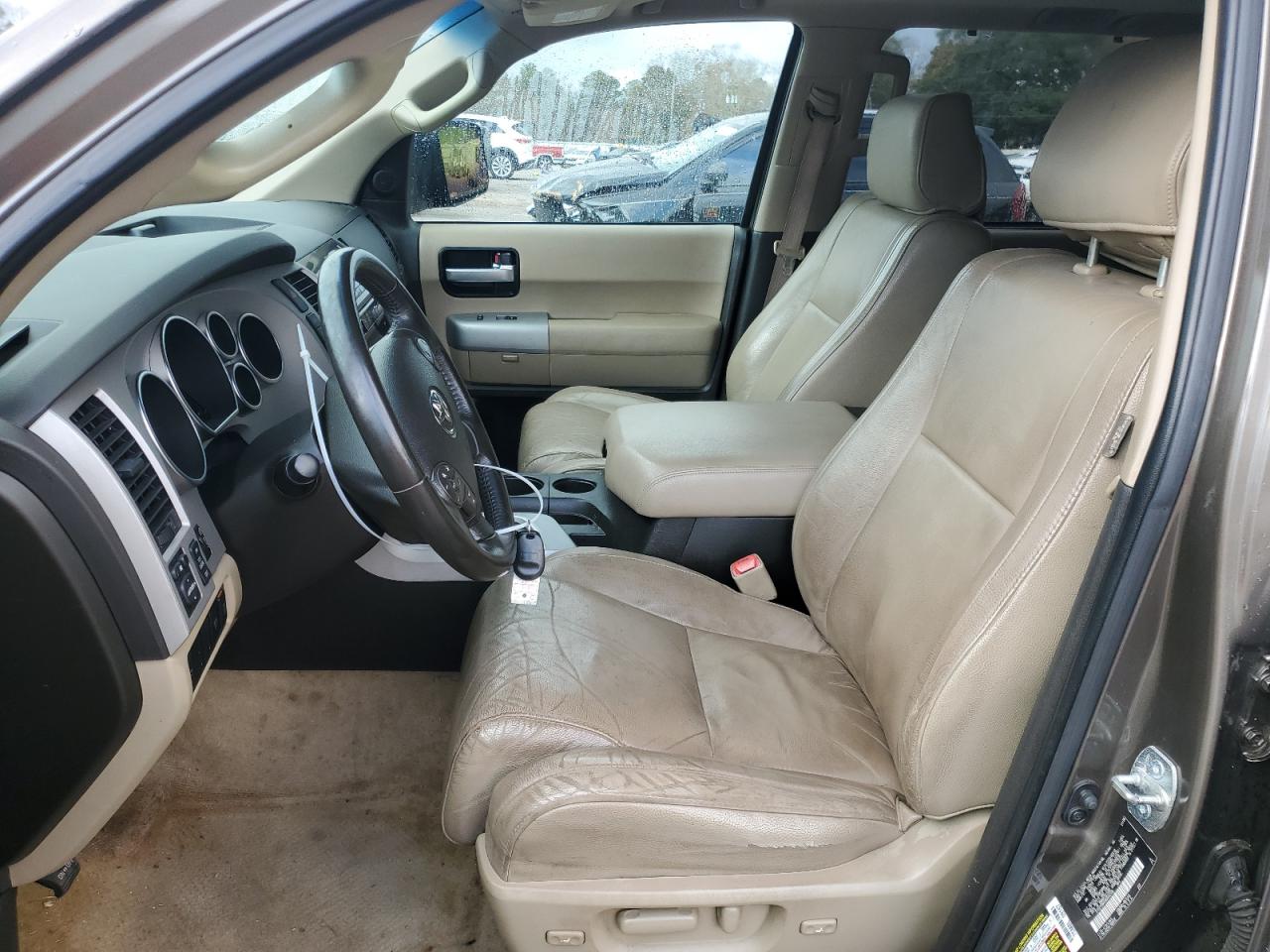 2008 Toyota Sequoia - Image 7