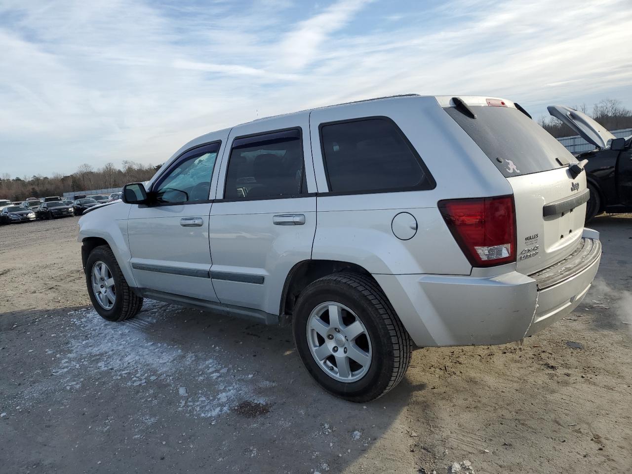 2008 Jeep Grand Cherokee - Image 2