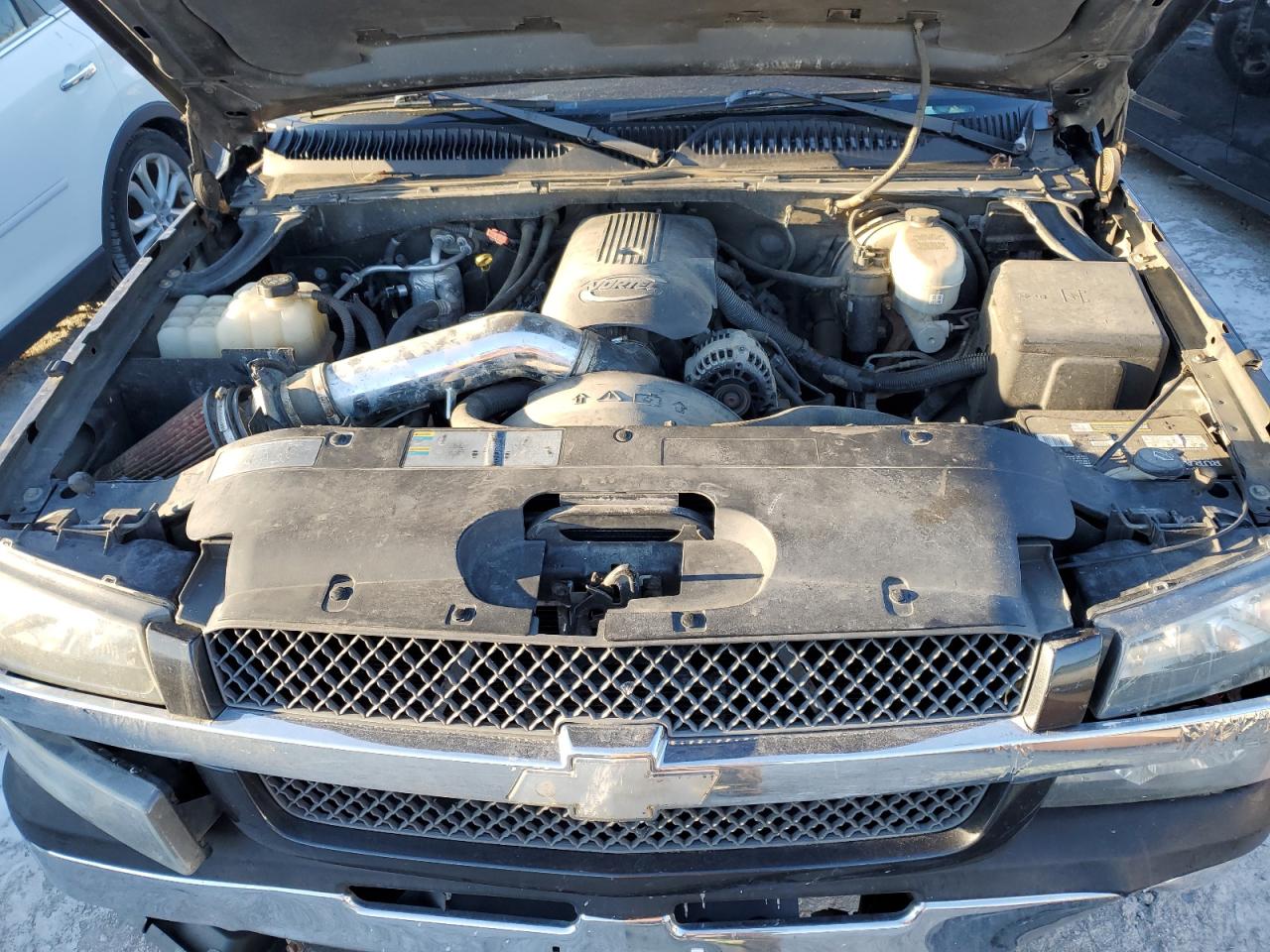 2003 Chevrolet Silverado - Image 11