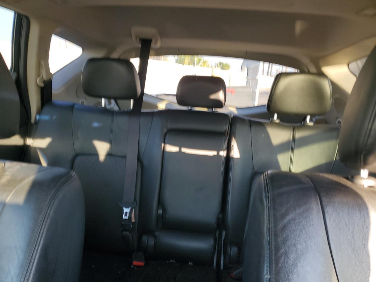 2010 Nissan Murano - Image 10