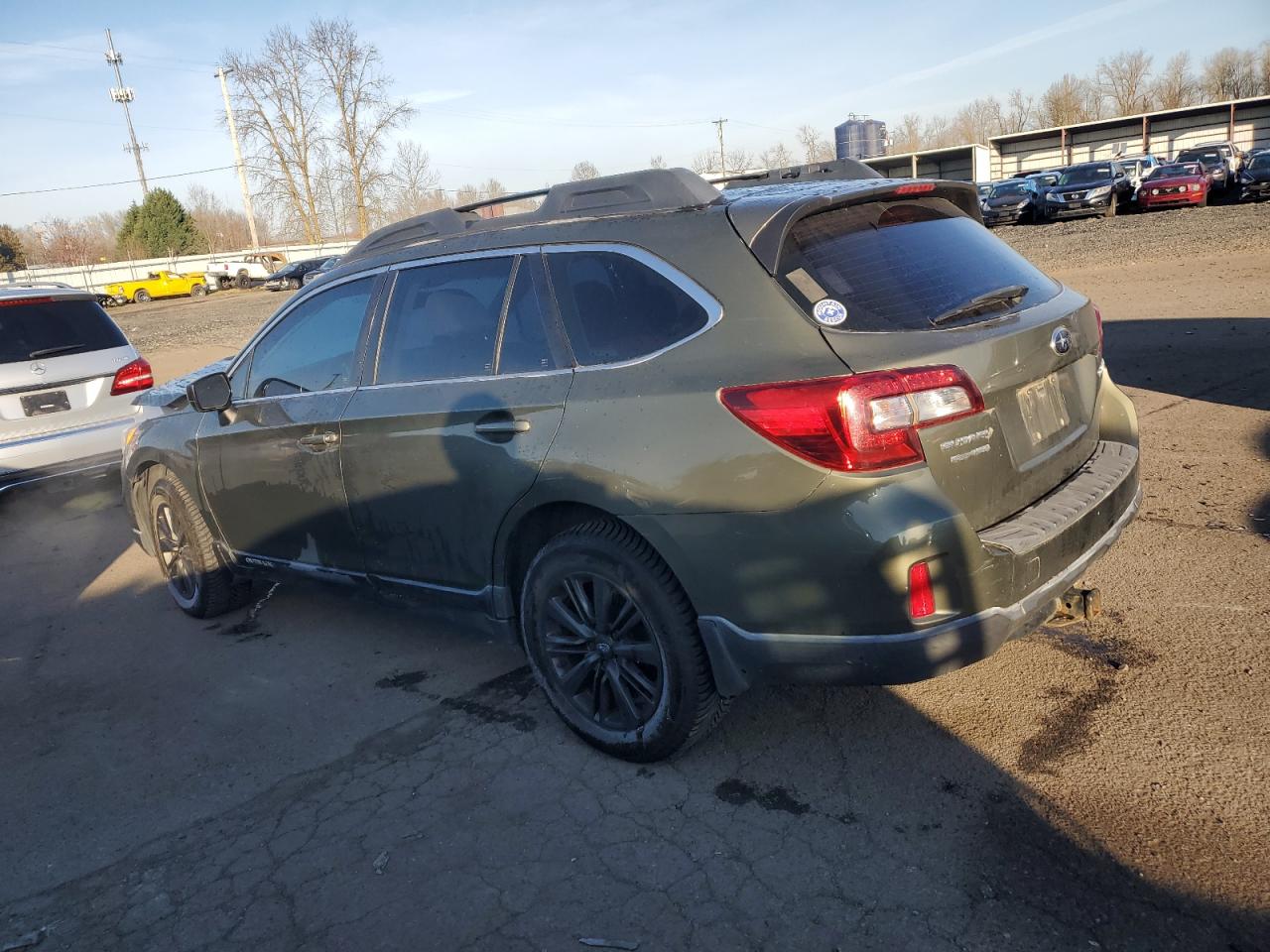 2015 Subaru Outback - Image 2