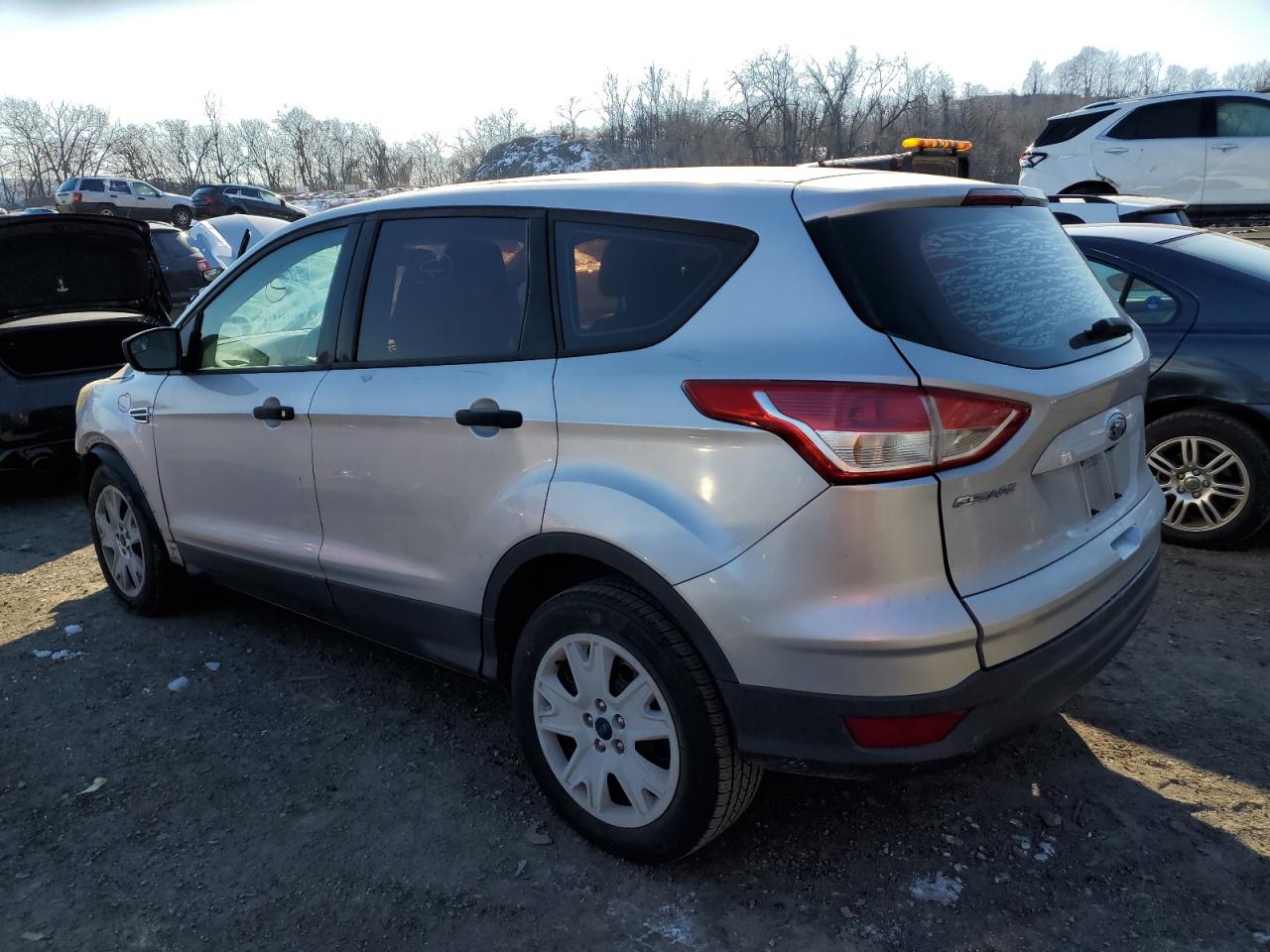 VIN 1FMCU0F75GUC35224 2016 FORD ESCAPE no.2