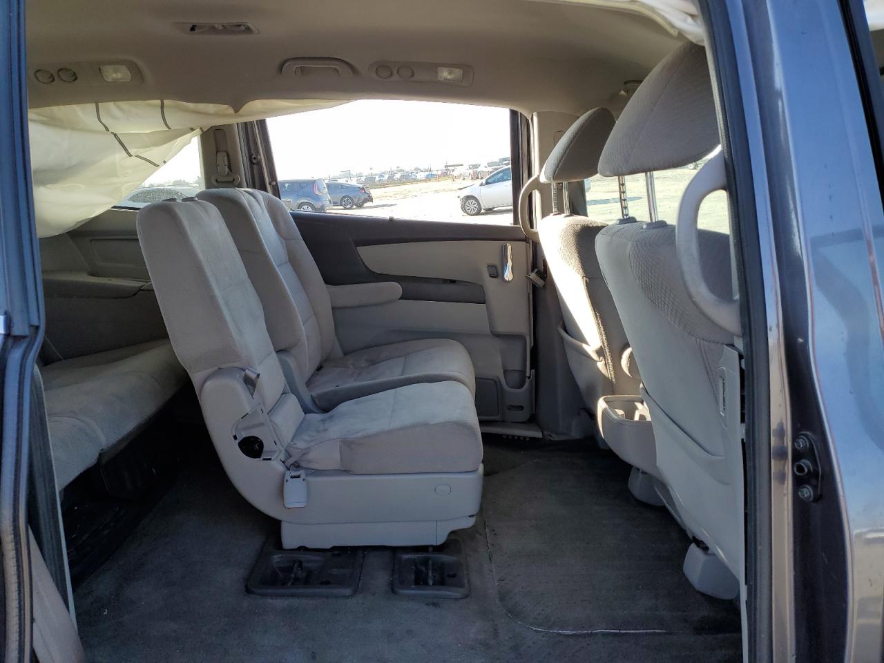 2015 Honda Odyssey - Image 12