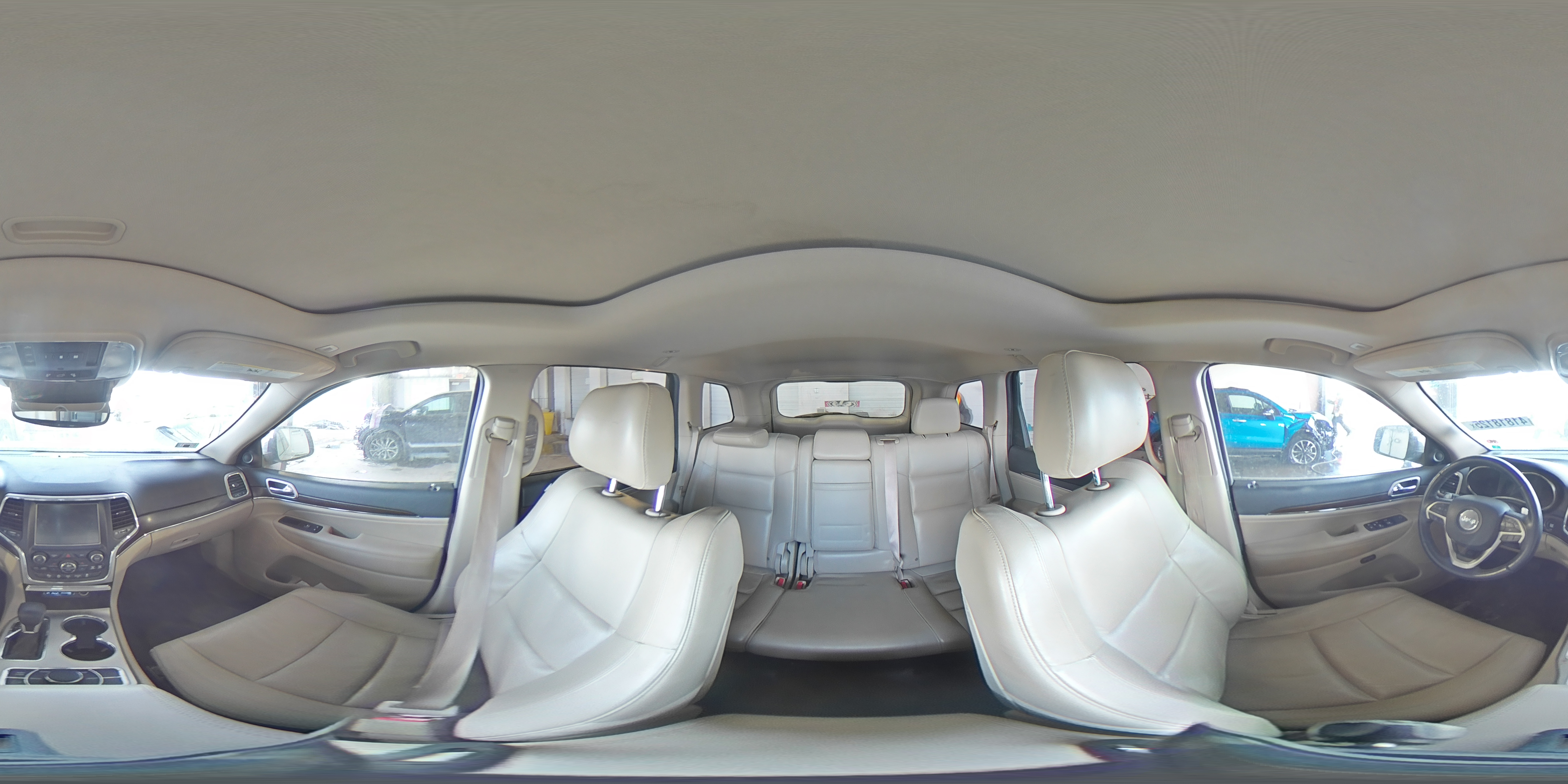 2017 Jeep Grand Cherokee - Image 15