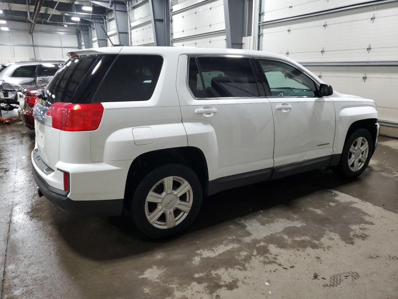 2016 GMC Terrain - Image 3