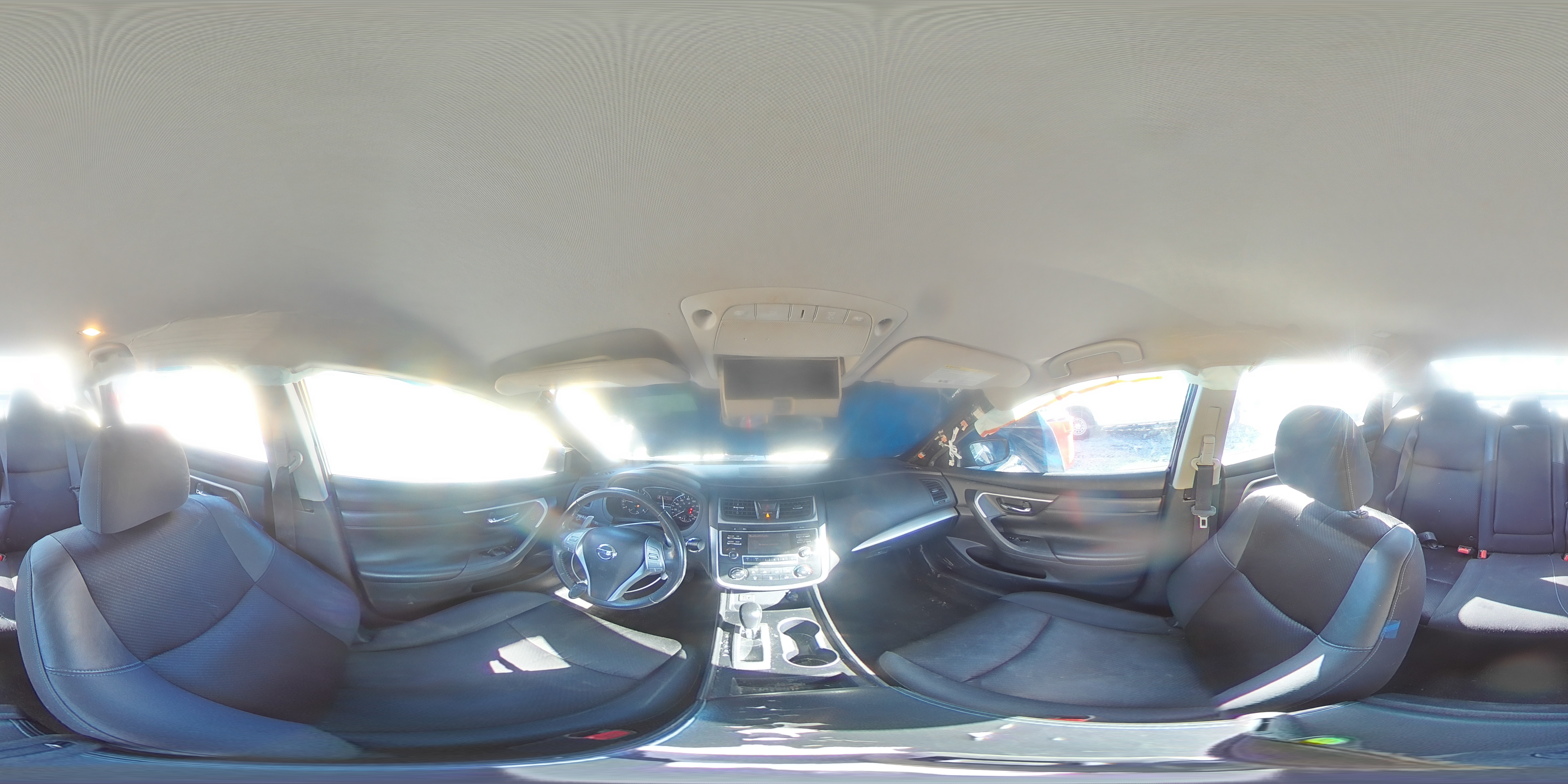 2017 Nissan Altima - Image 14
