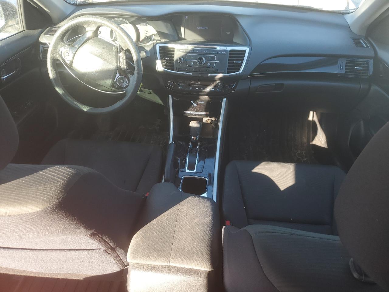 2017 Honda Accord - Image 8