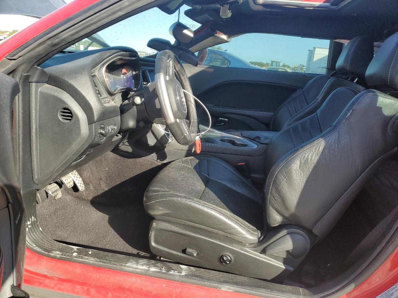 2016 Dodge Challenger - Image 7