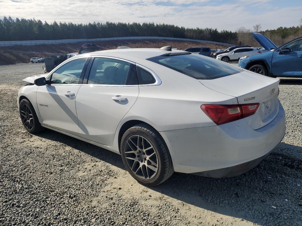 2021 Chevrolet Malibu - Image 2