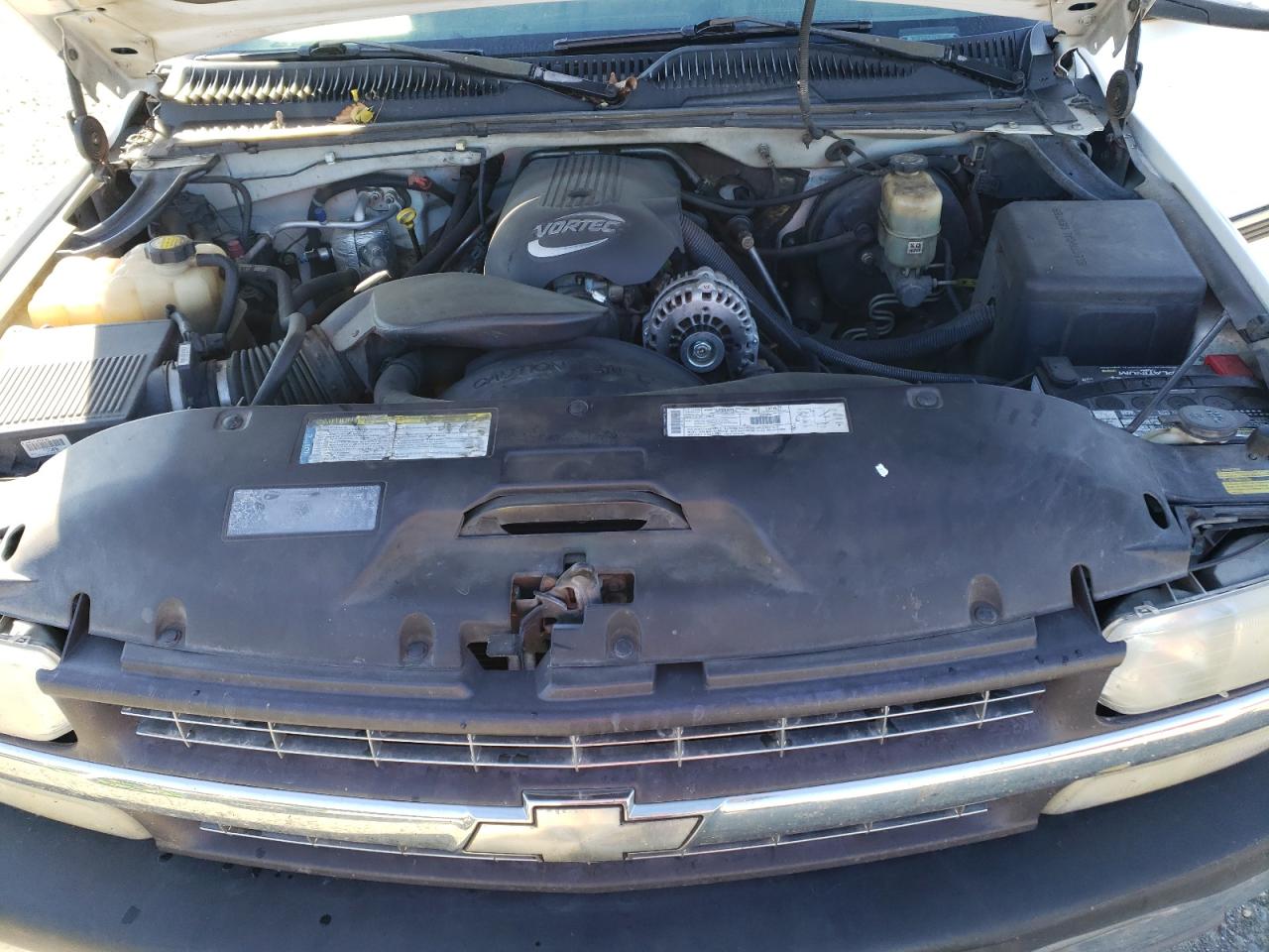 2001 Chevrolet Silverado - Image 11