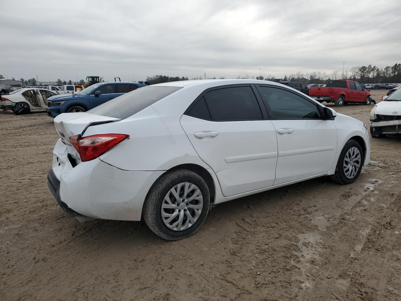 2018 Toyota Corolla - Image 3