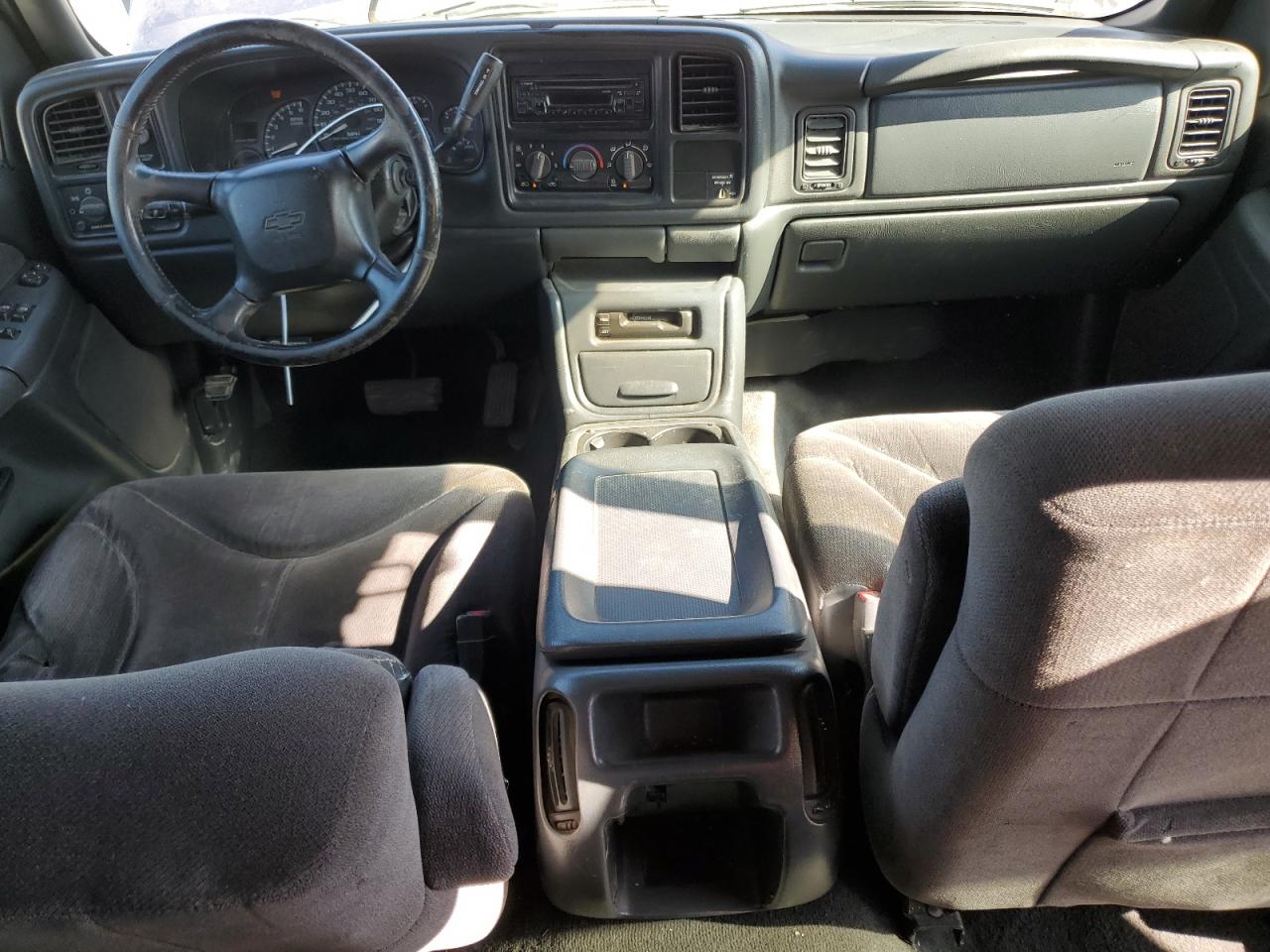 2002 GMC Sierra - Image 8
