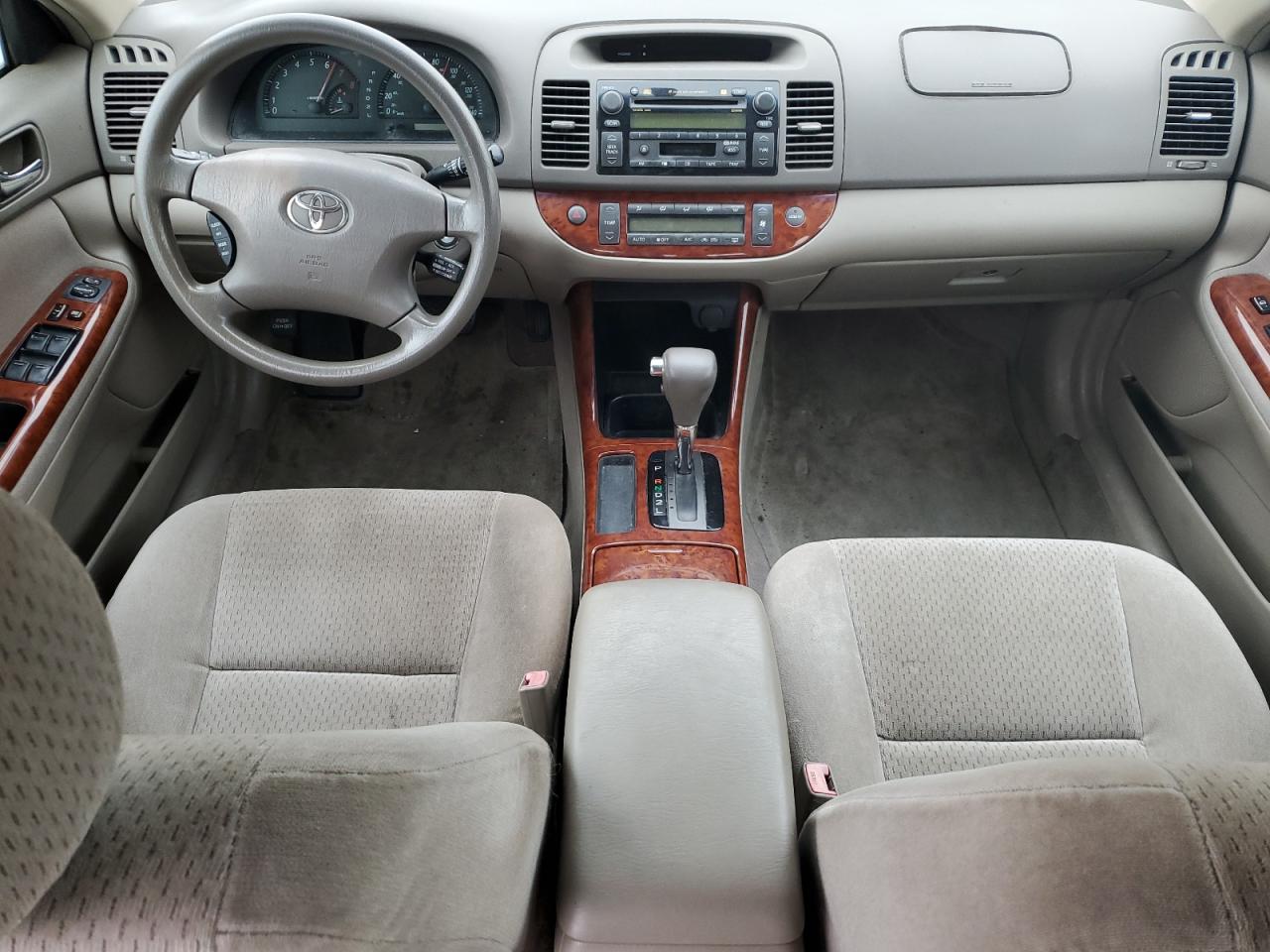 2003 Toyota Camry Le VIN: T1BE30K23U252113 Lot: 42751705