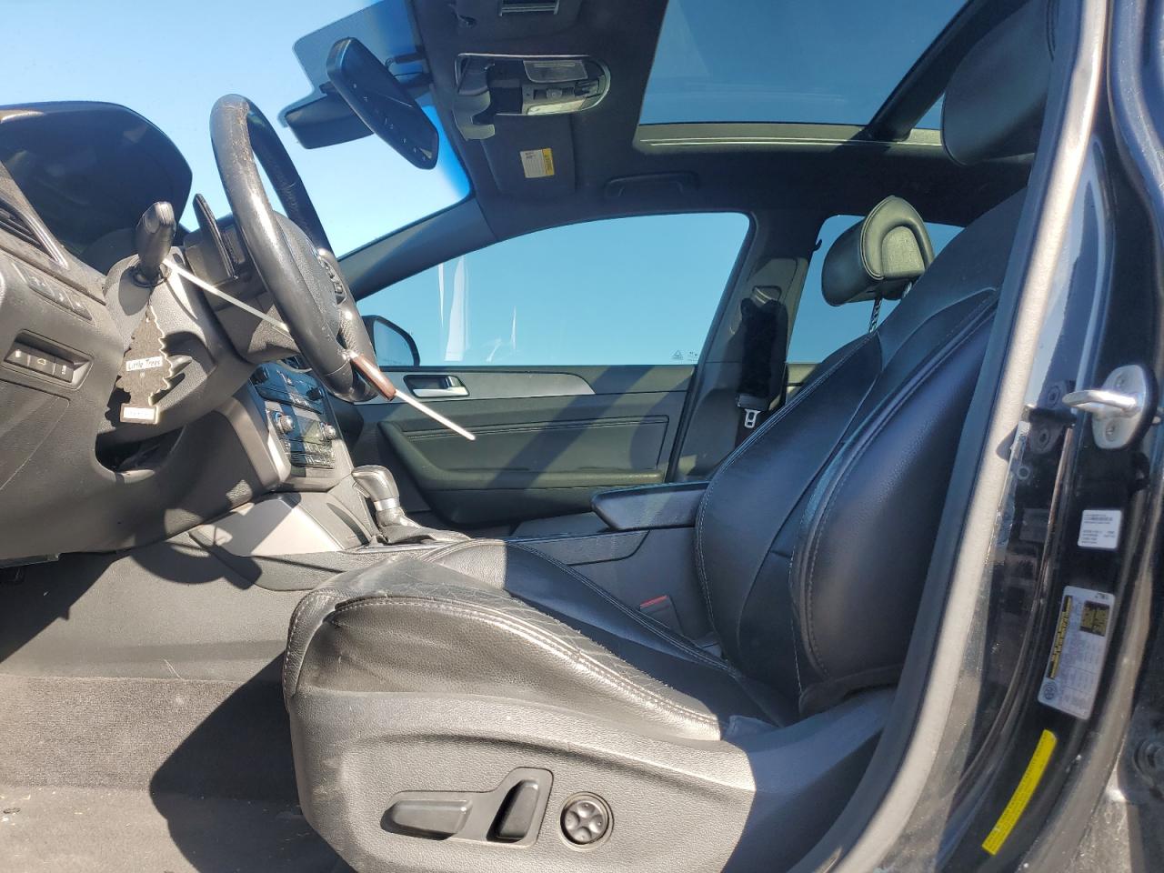 2015 Hyundai Sonata - Image 7