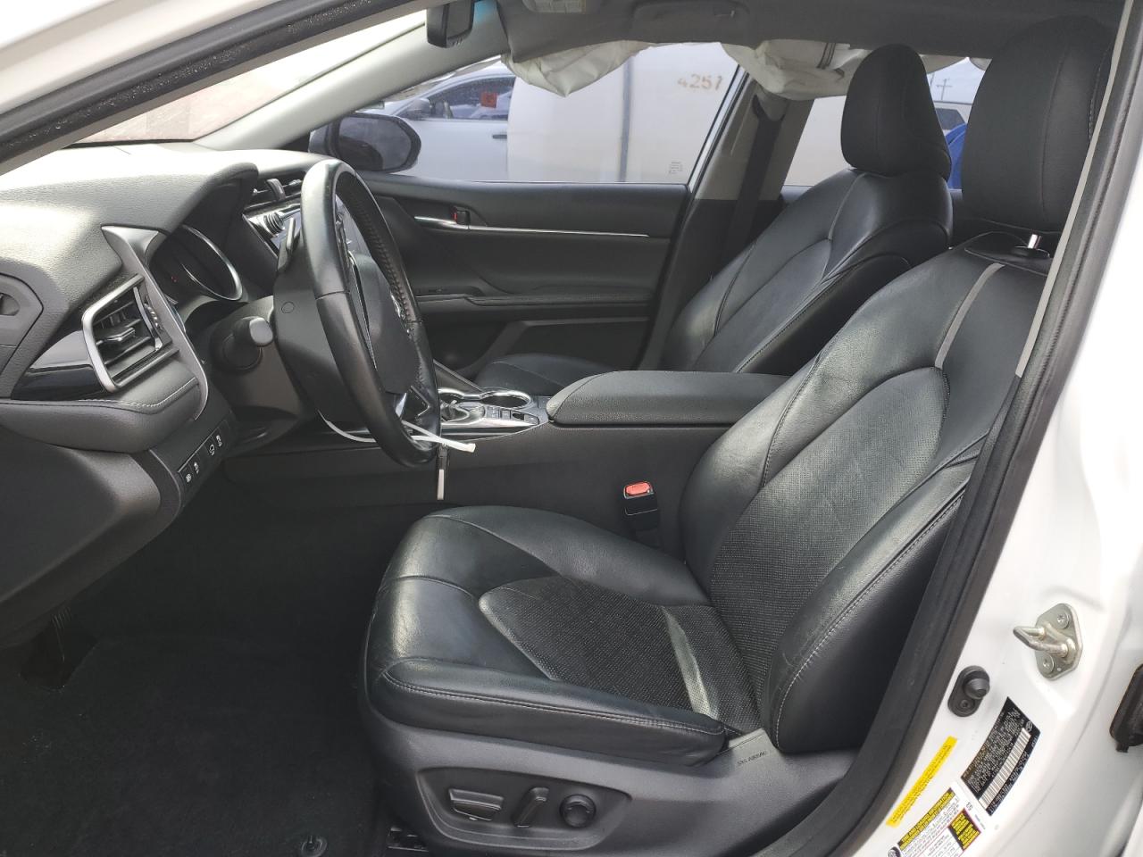 2019 Toyota Camry - Image 7