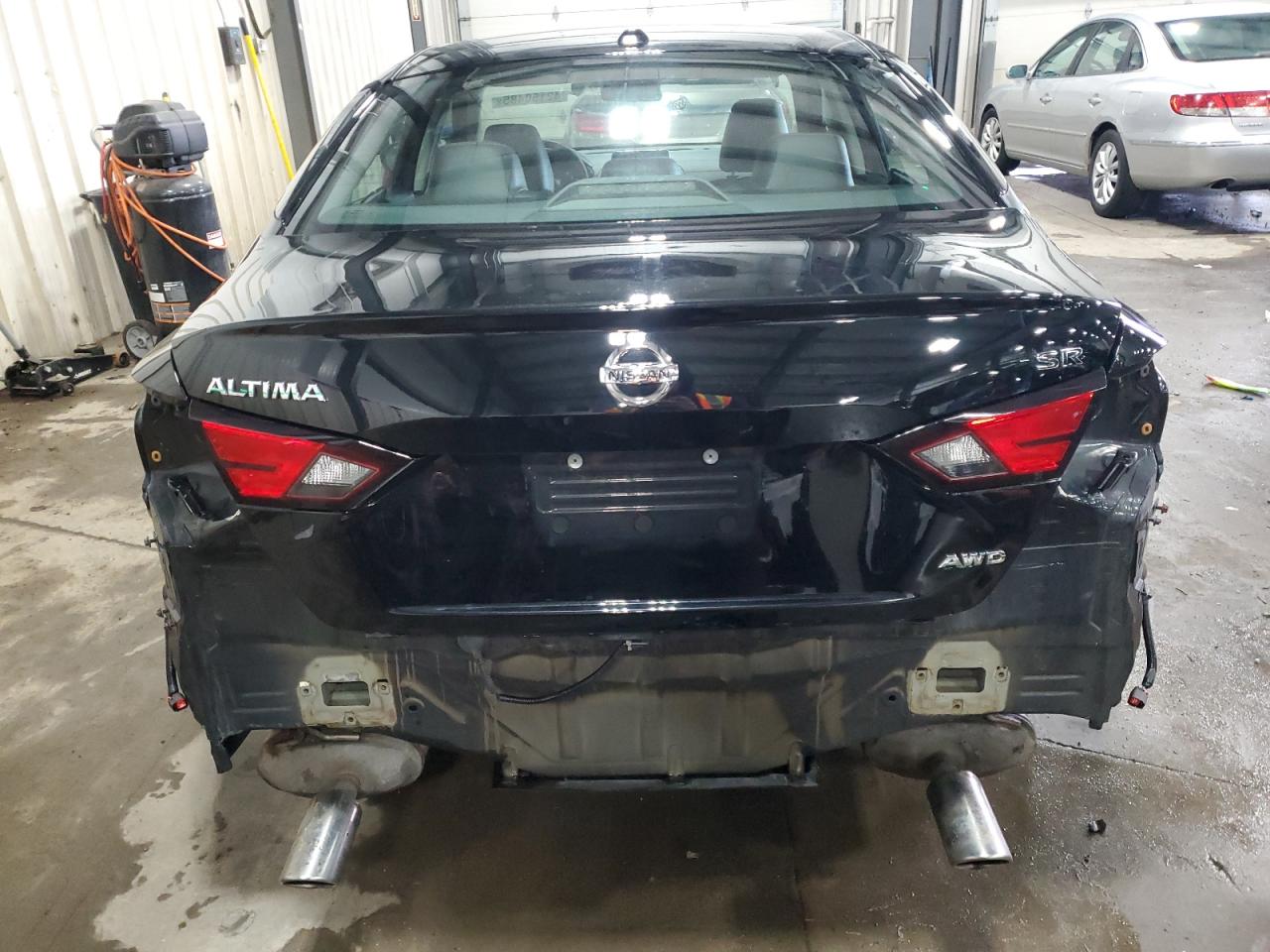 2019 Nissan Altima - Image 6