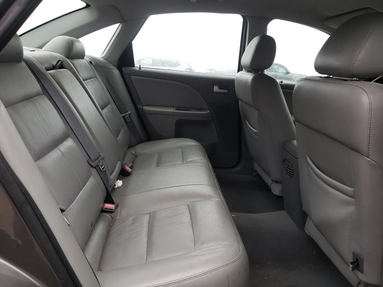 2006 Ford Five Hundred - Image 10