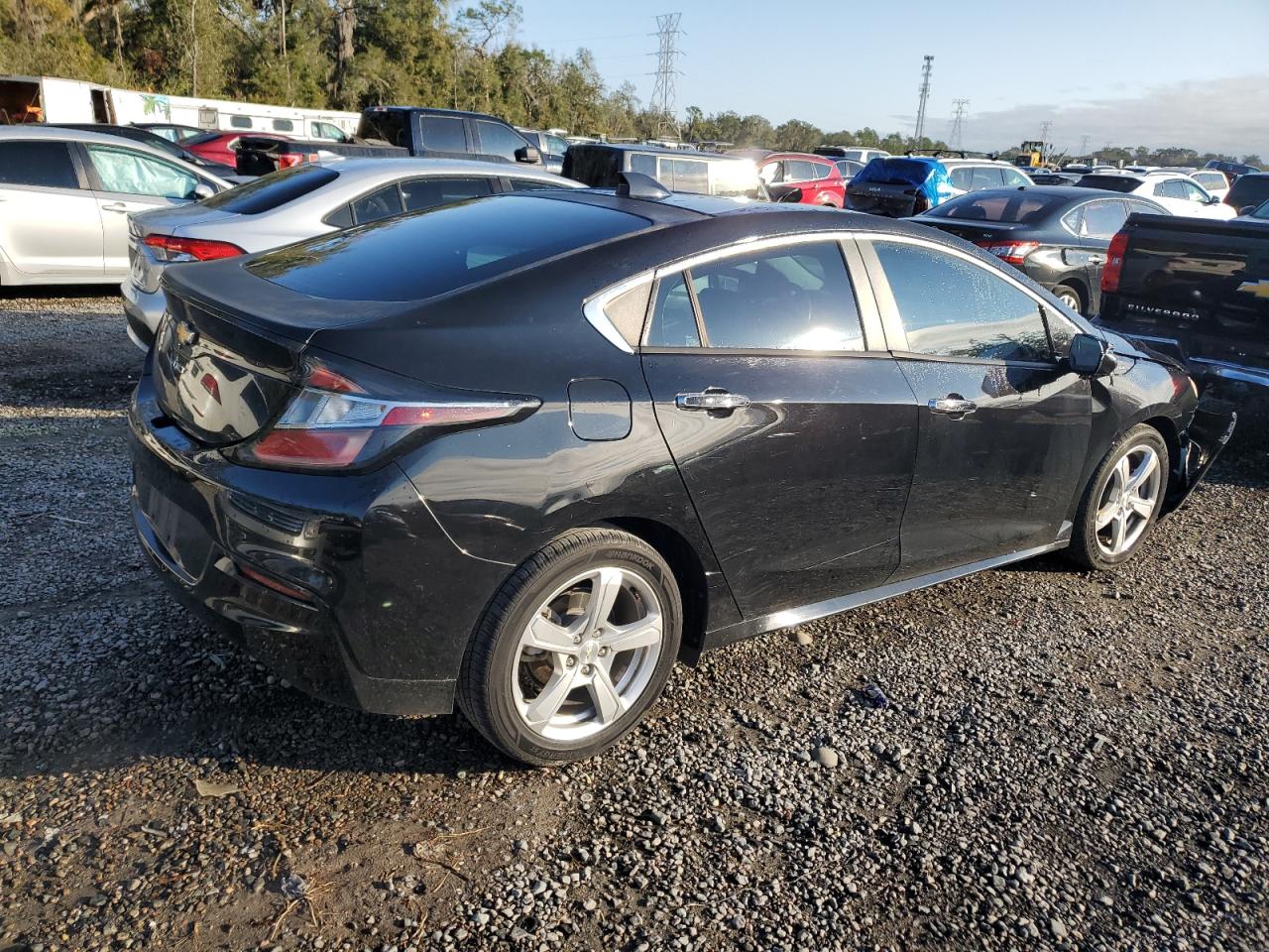 VIN 1G1RA6S53HU190325 2017 CHEVROLET VOLT no.3