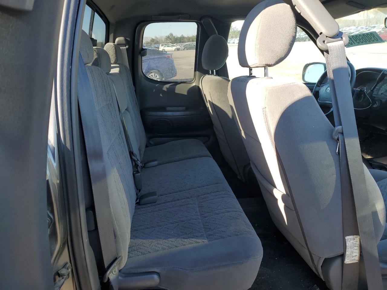 2005 Toyota Tundra - Image 10