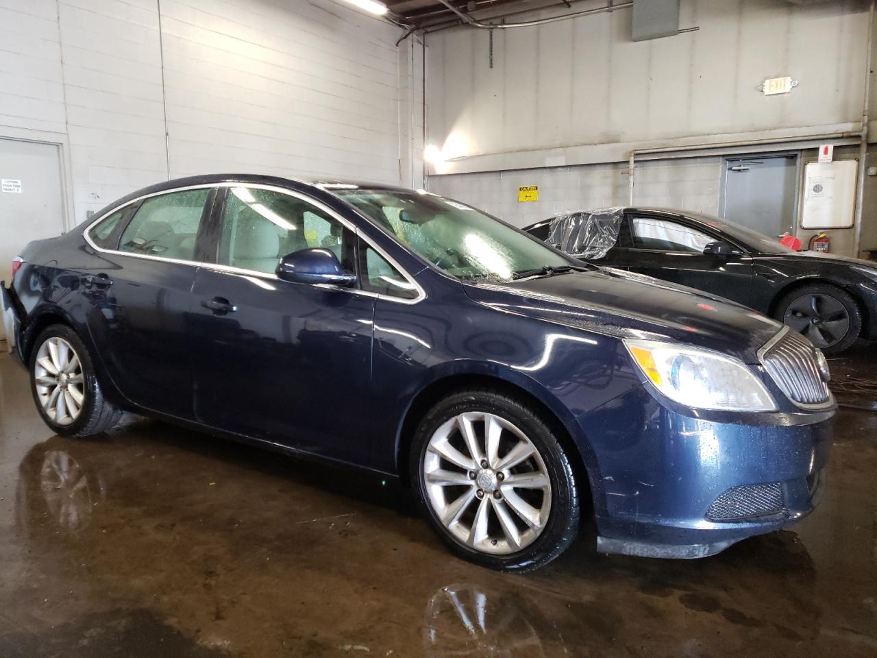 2015 Buick Verano - Image 4