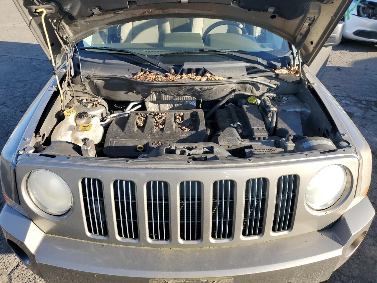 2008 Jeep Liberty (Patriot) - Image 12