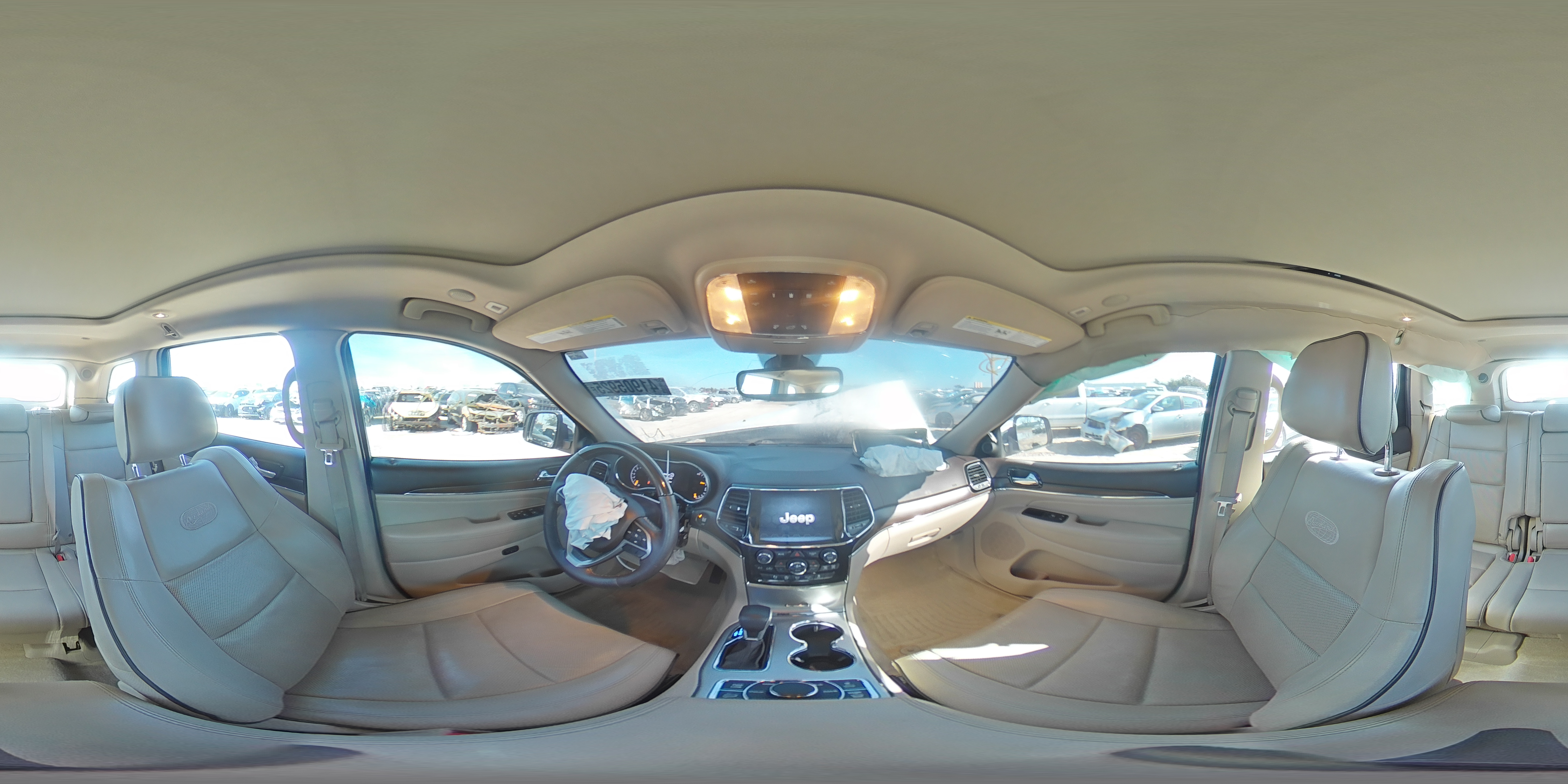 2019 Jeep Grand Cherokee - Image 14