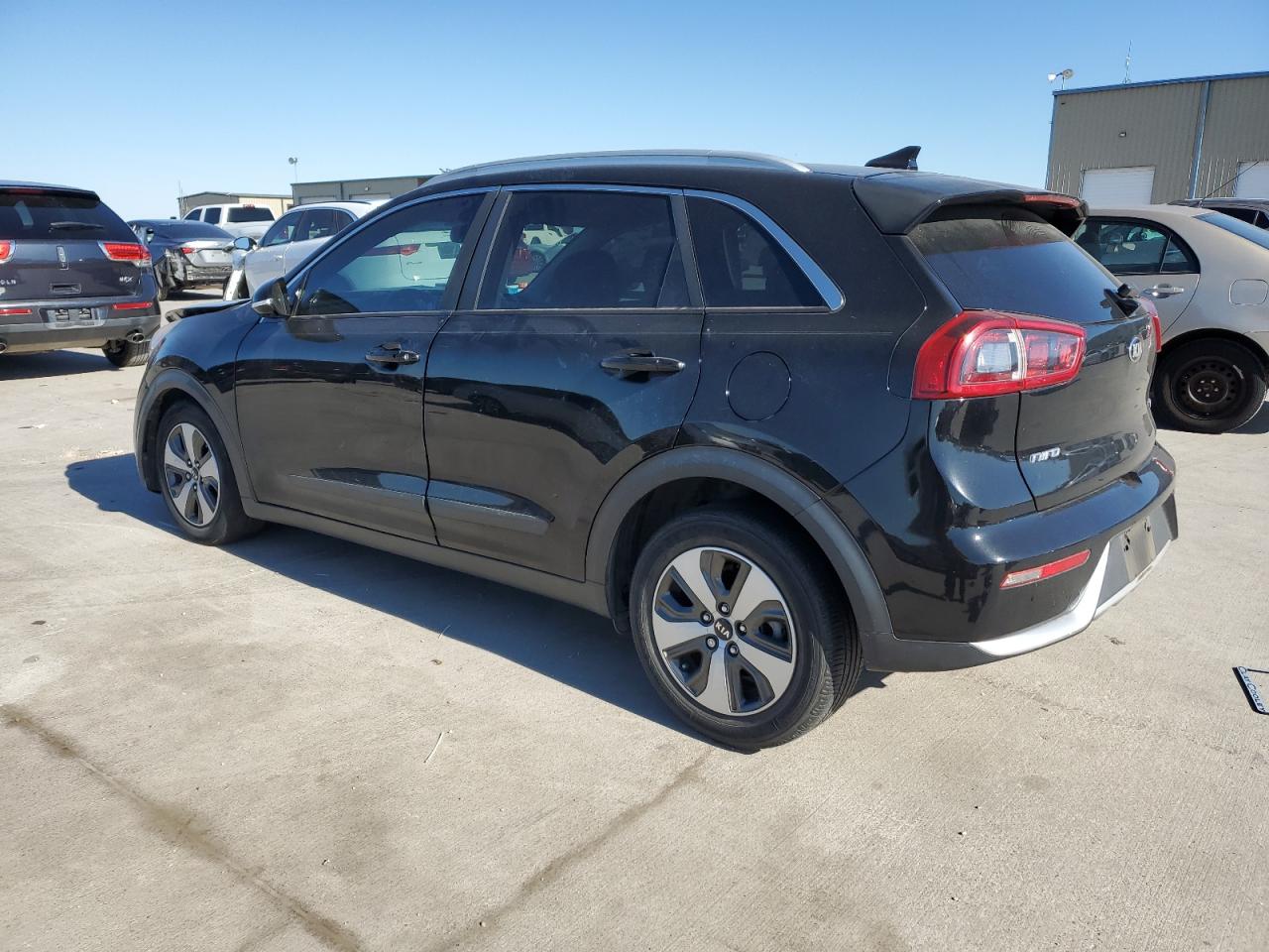 2018 Kia Niro - Image 2