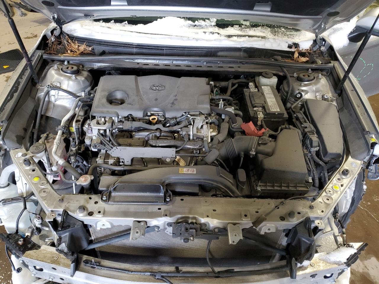 2019 Toyota Camry - Image 11