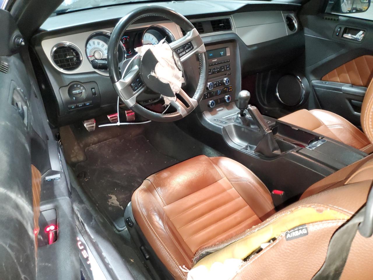 2012 Ford Mustang - Image 8