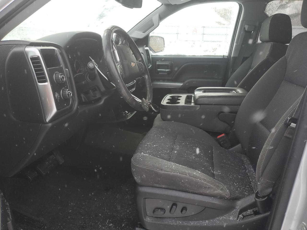 2017 Chevrolet Silverado - Image 7