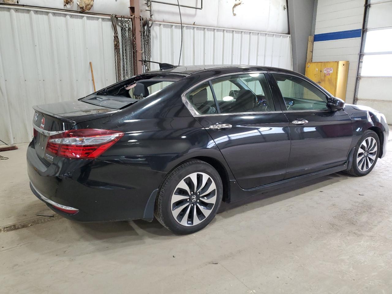 2017 Honda Accord - Image 3