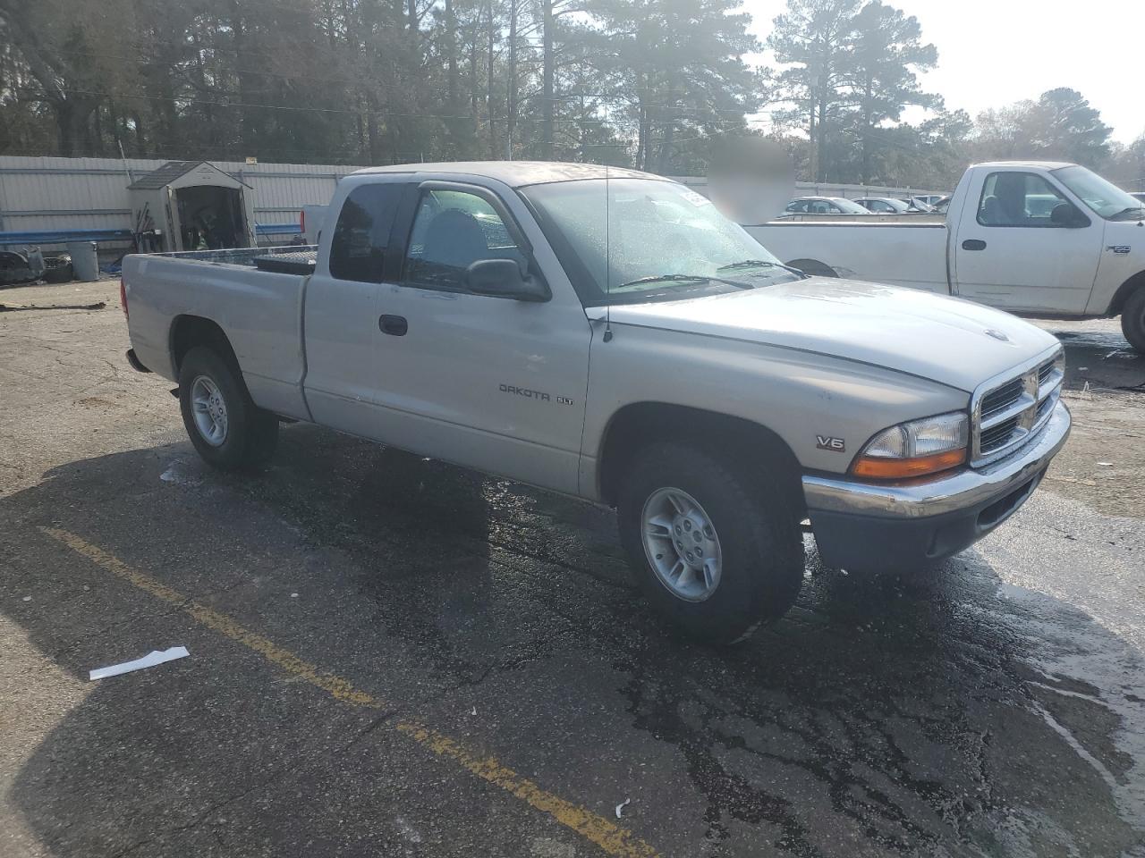 1997 Dodge Dakota - Image 4