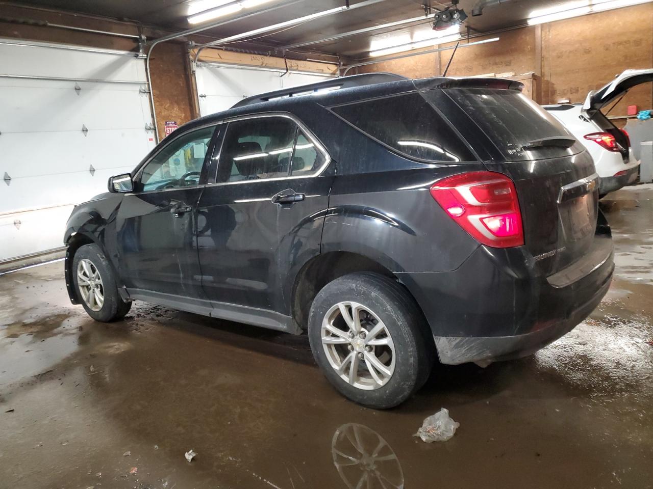 2017 Chevrolet Equinox - Image 2