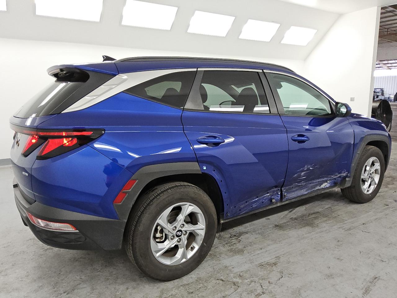 2024 Hyundai Tucson - Image 3