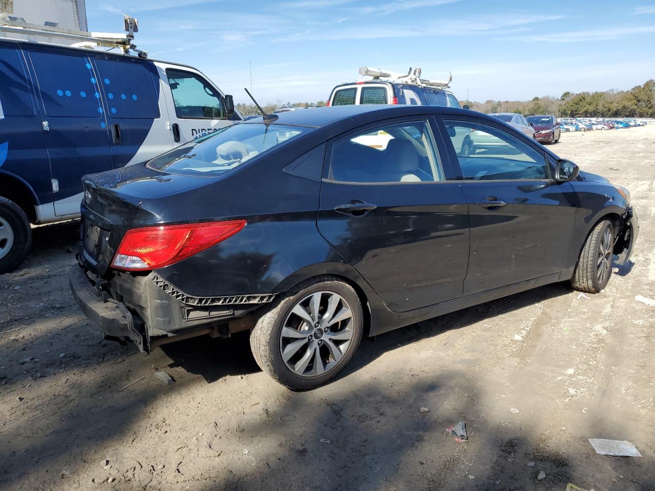 2017 Hyundai Accent - Image 3