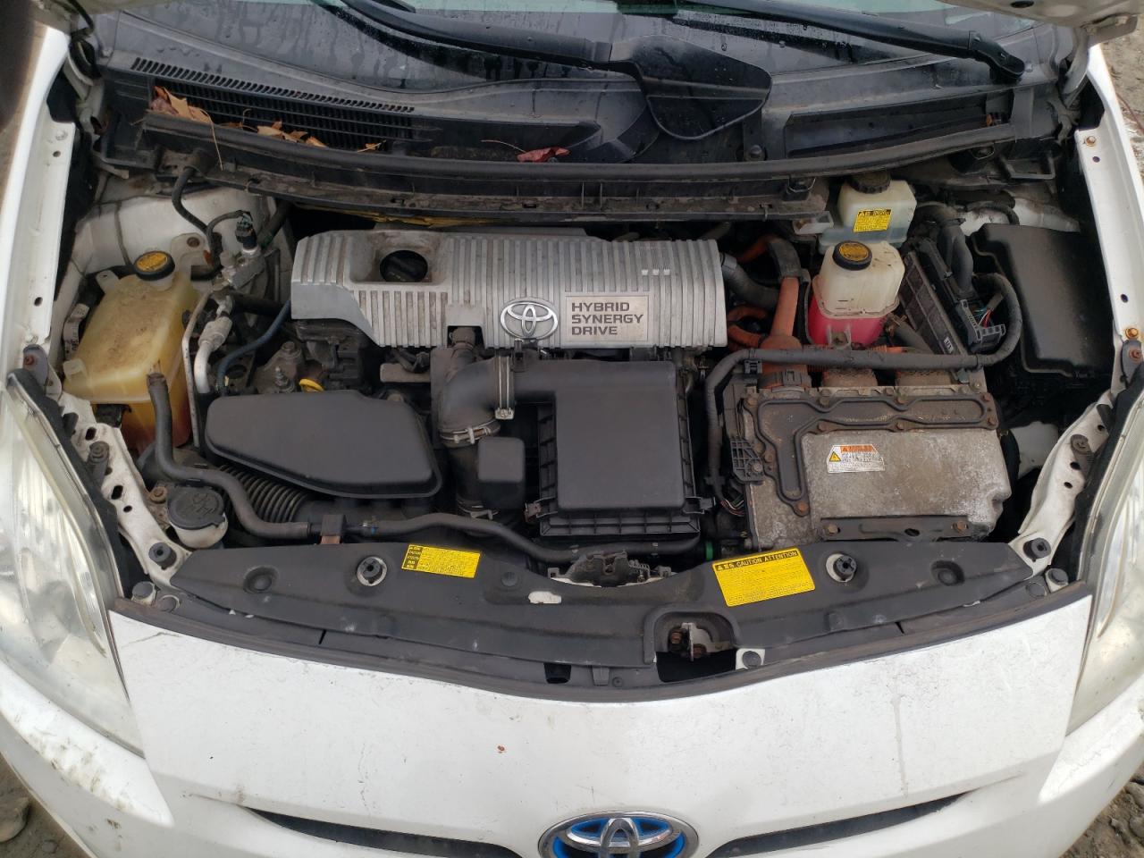 2010 Toyota Prius - Image 11