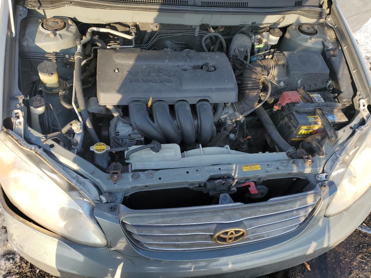 2004 Toyota Corolla - Image 12