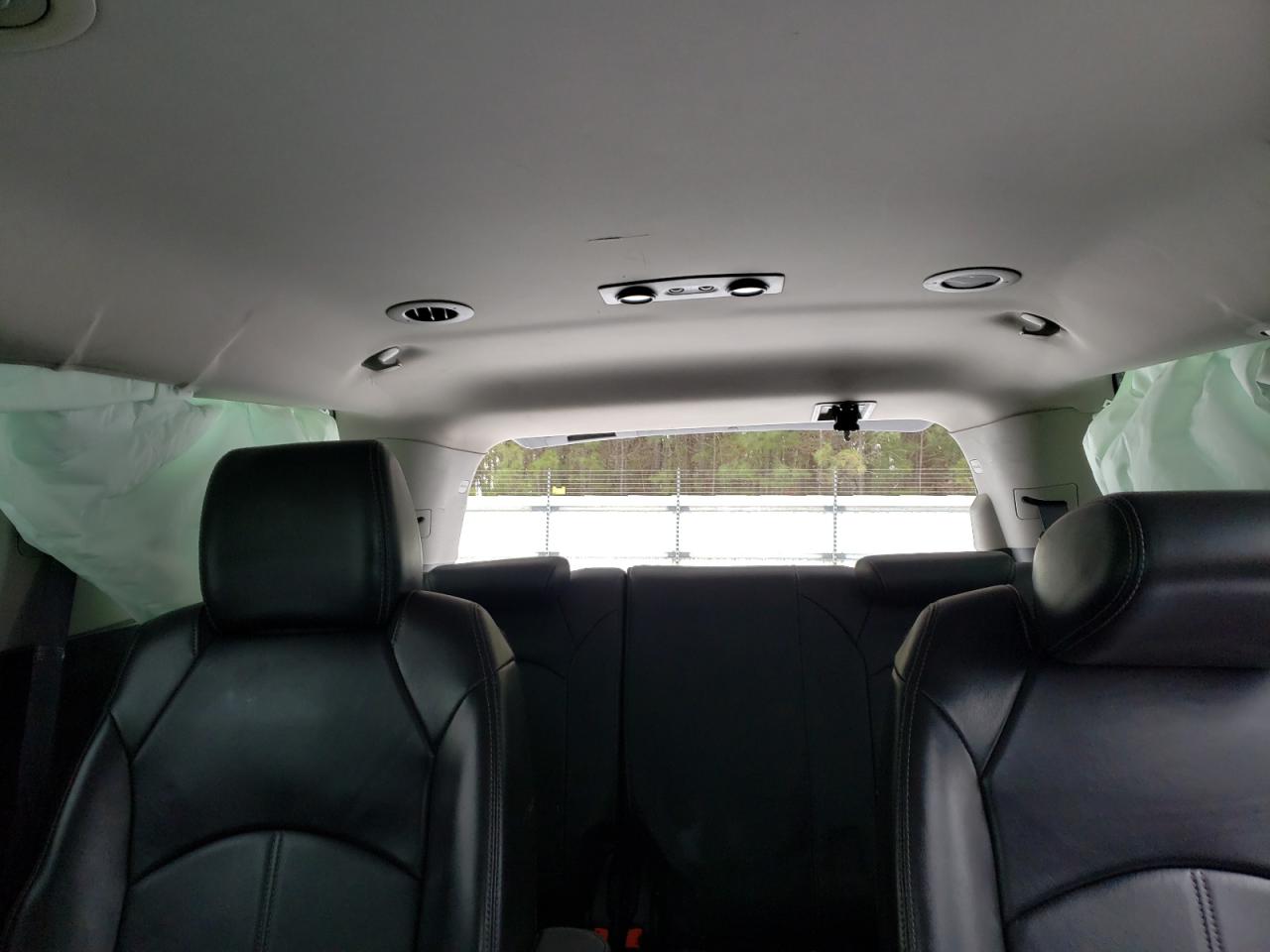 2013 GMC Acadia - Image 10