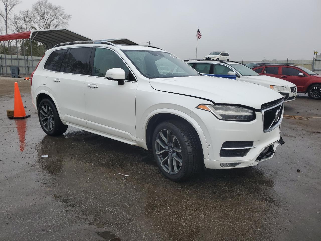2017 Volvo XC90 - Image 4