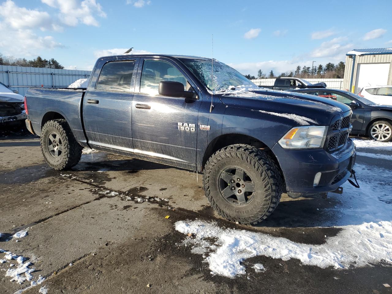 2017 RAM 1500 - Image 4