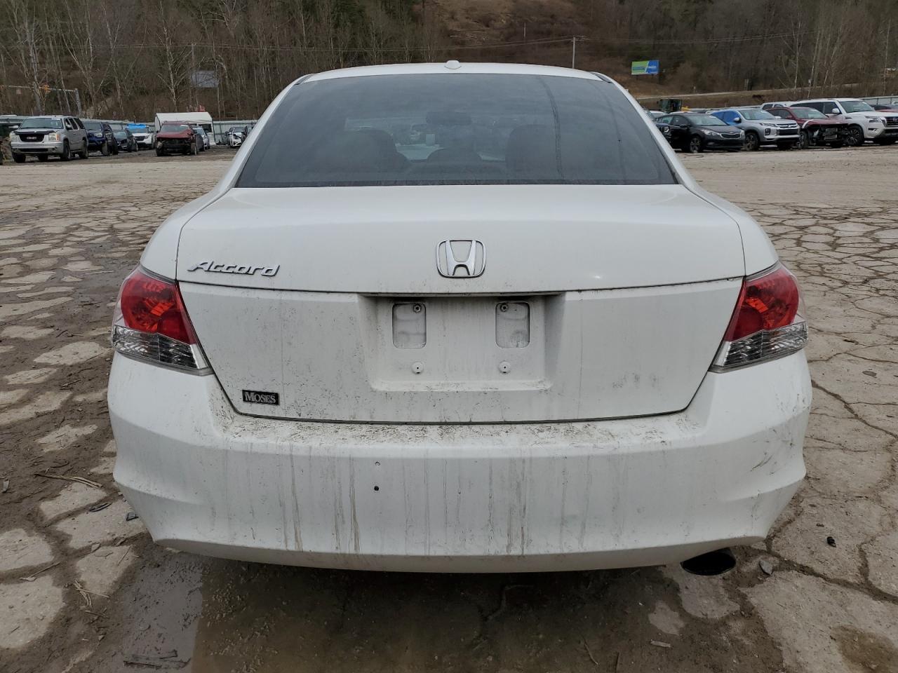 2010 Honda Accord - Image 6