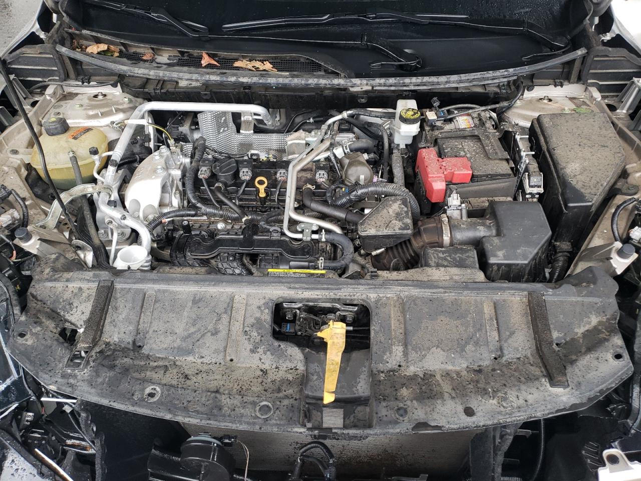 2021 Nissan Rogue - Image 13
