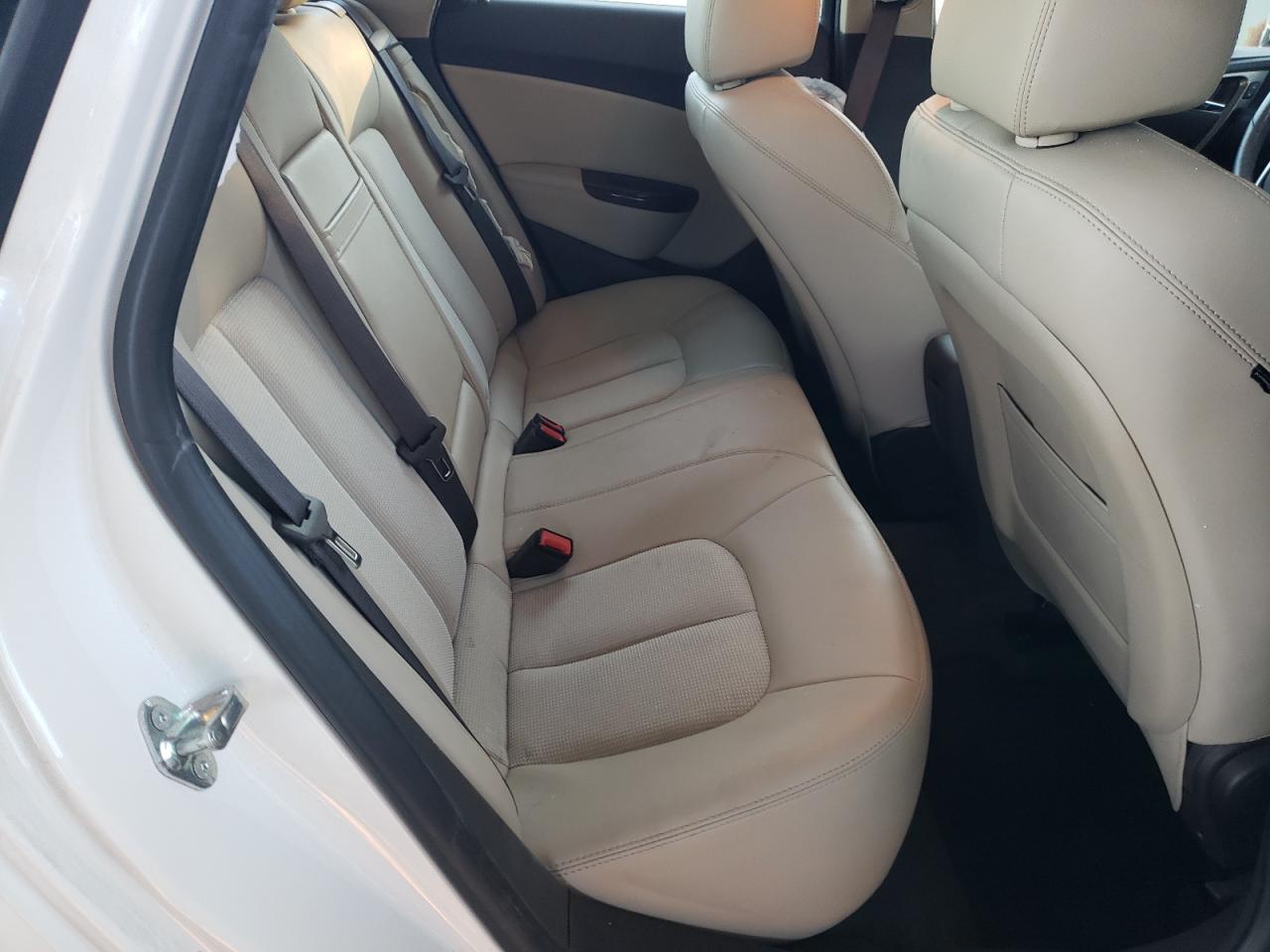 2012 Buick Verano - Image 10