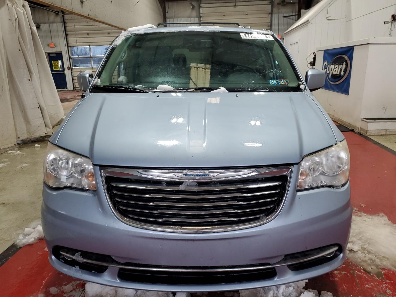 2012 Chrysler Town & Country - Image 5